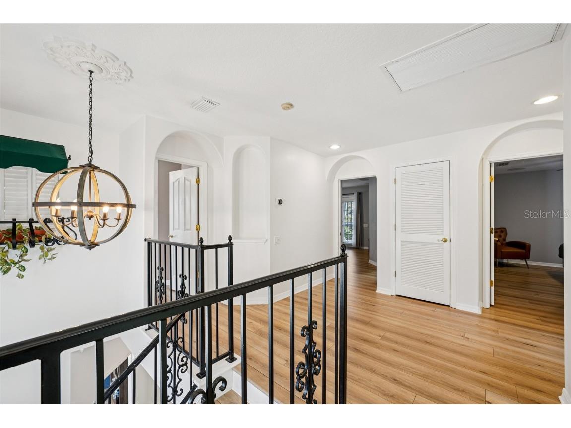 3303 W Lawn Avenue Tampa FL 33611 TB8444180 image53