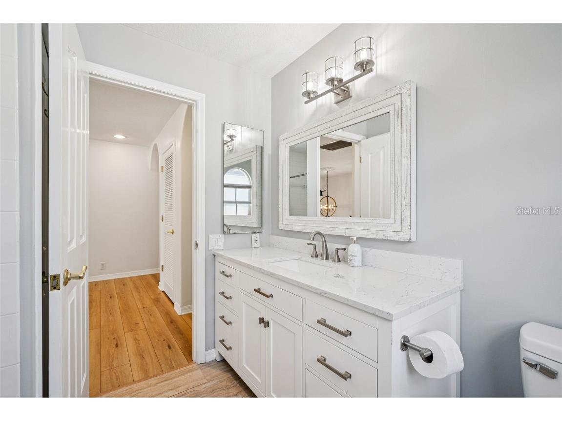 3303 W Lawn Avenue Tampa FL 33611 TB8444180 image59