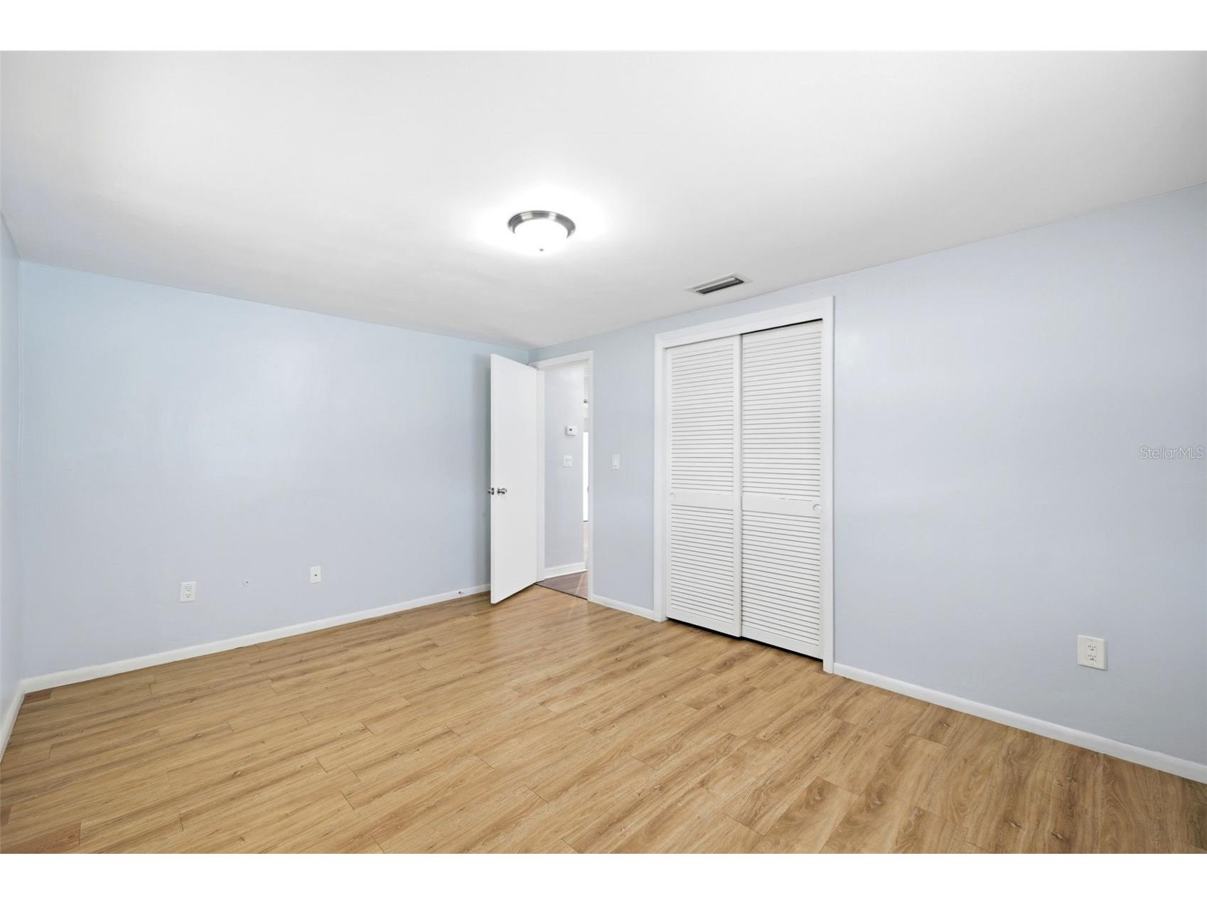 3303 Williamsburg Loop Holiday FL 34691 TB8498940 image18