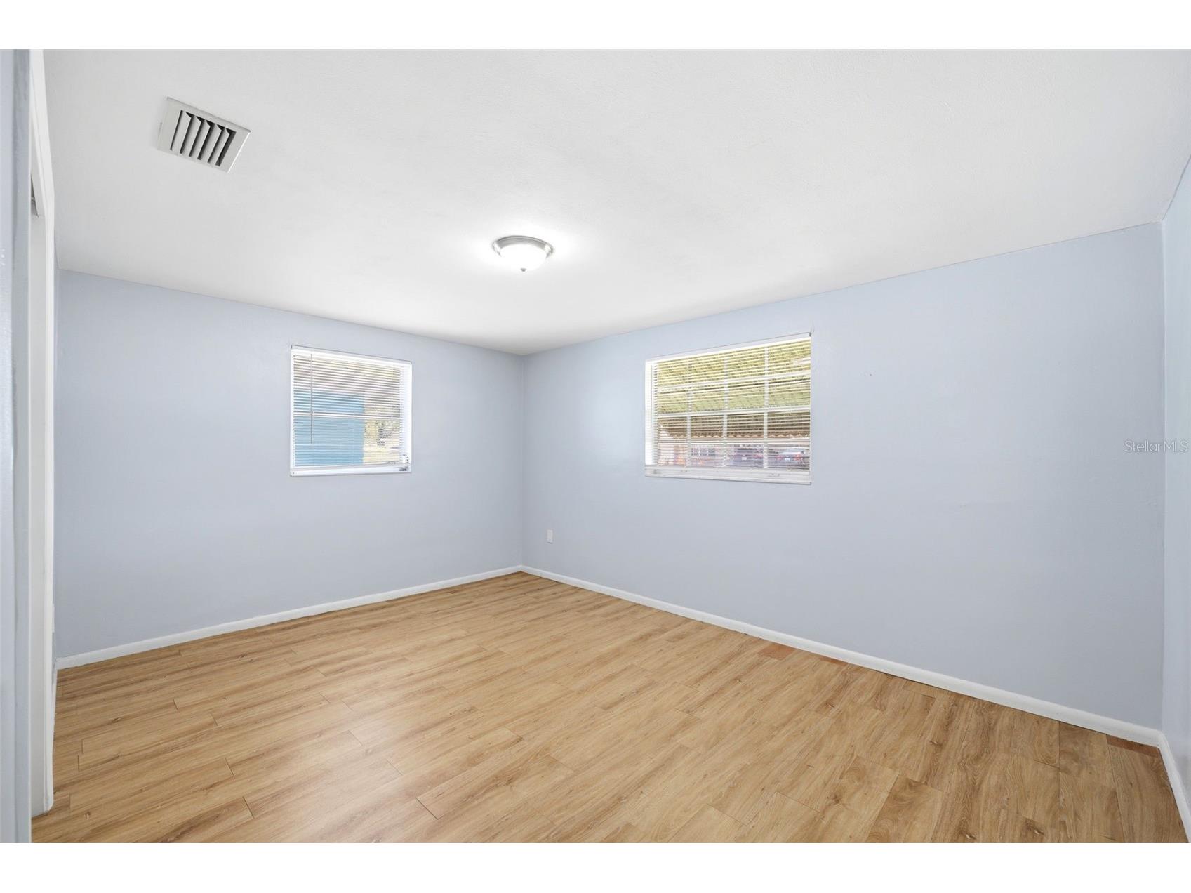3303 Williamsburg Loop Holiday FL 34691 TB8498940 image22