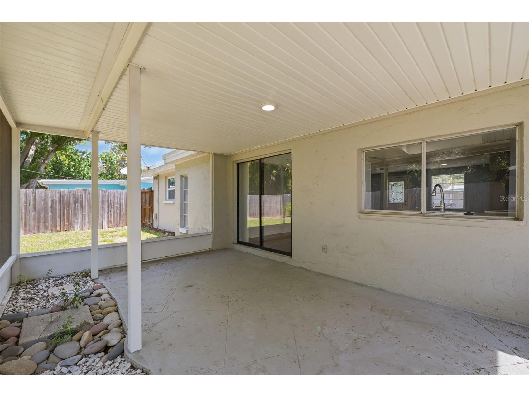 3303 Williamsburg Loop Holiday FL 34691 TB8498940 image26