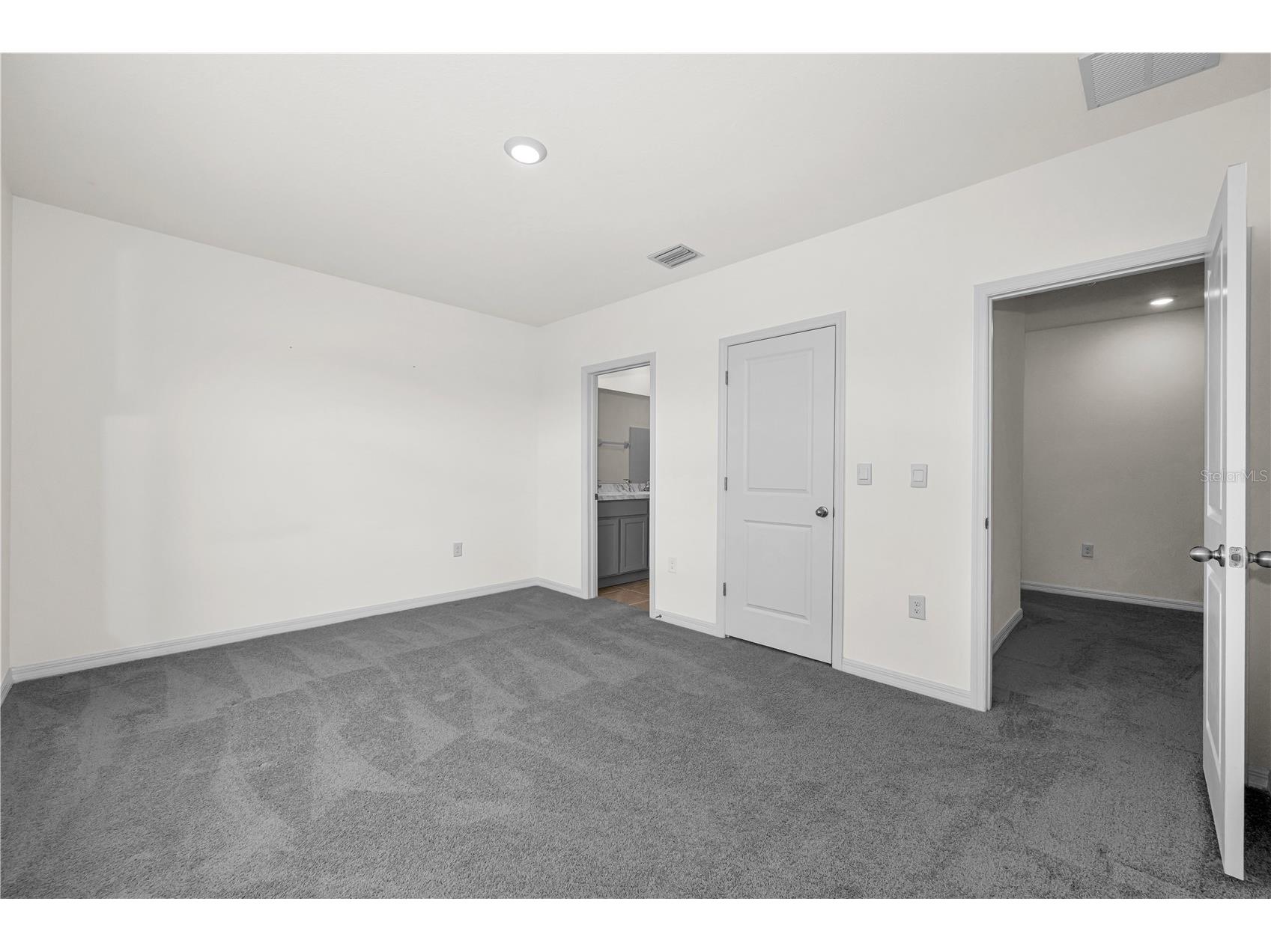 33034 Major Oak Drive Wesley Chapel FL 33545 TB8473280 image17