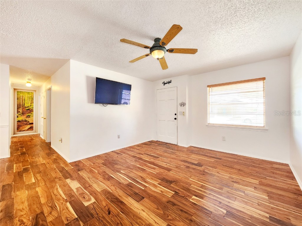 3304 Alamar Street Lutz FL 33558 TB8398164 image15