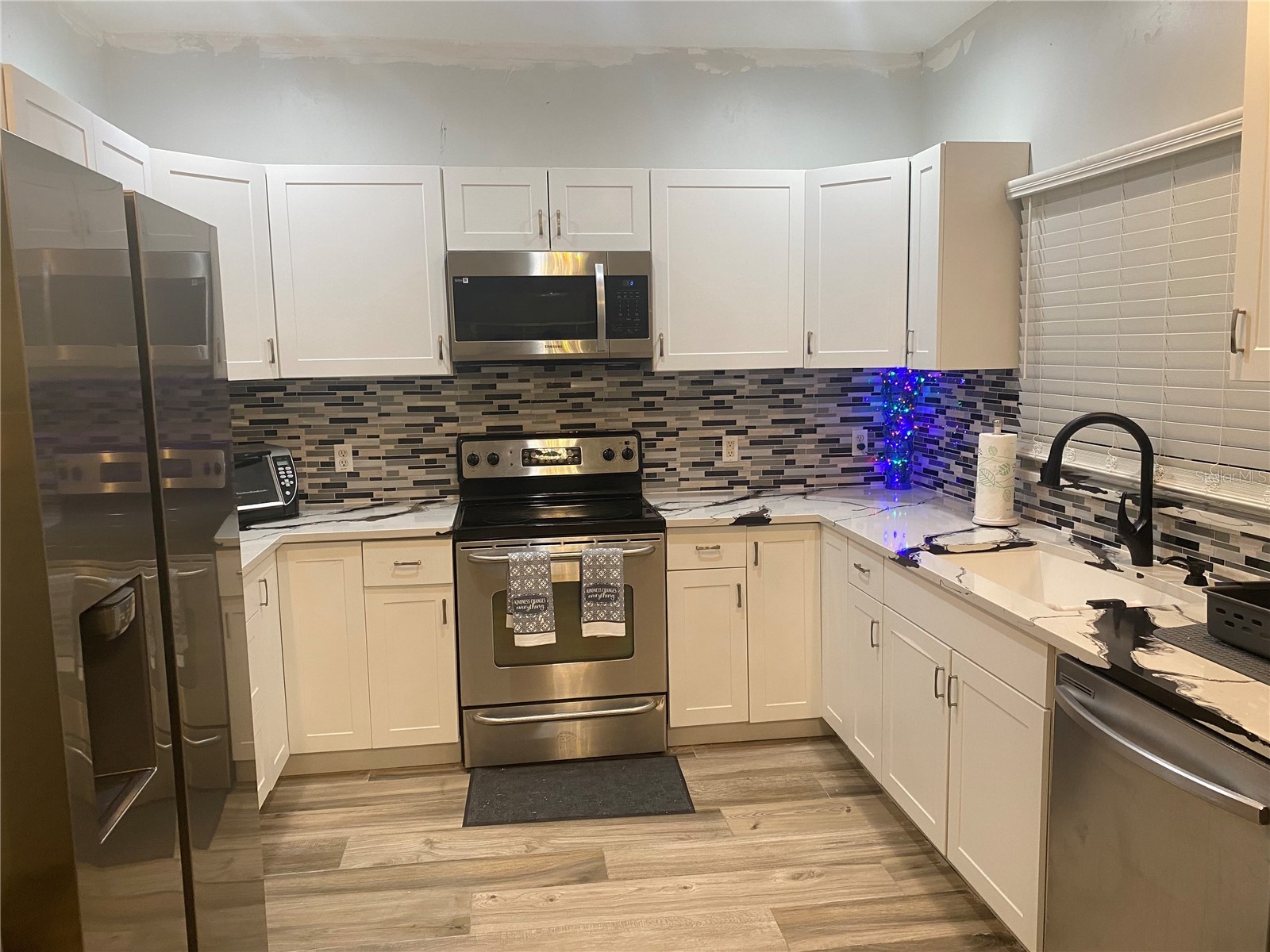 3304 Lisa Lane #102 Naples FL 34109 A4689705 image18