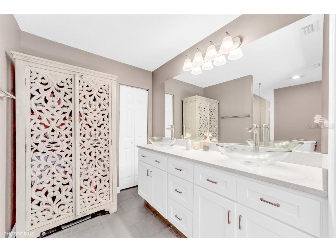 3304 Moran Road Tampa FL 33618 A4669573 image38