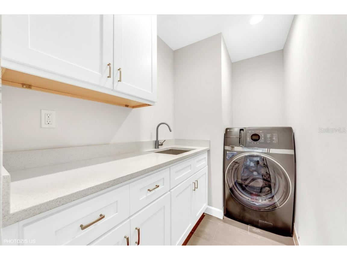 3304 Moran Road Tampa FL 33618 A4669573 image54