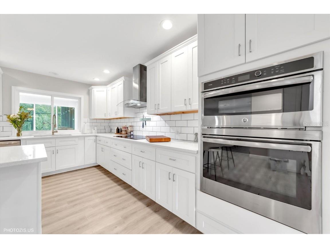 3304 Moran Road Tampa FL 33618 A4669573 image8