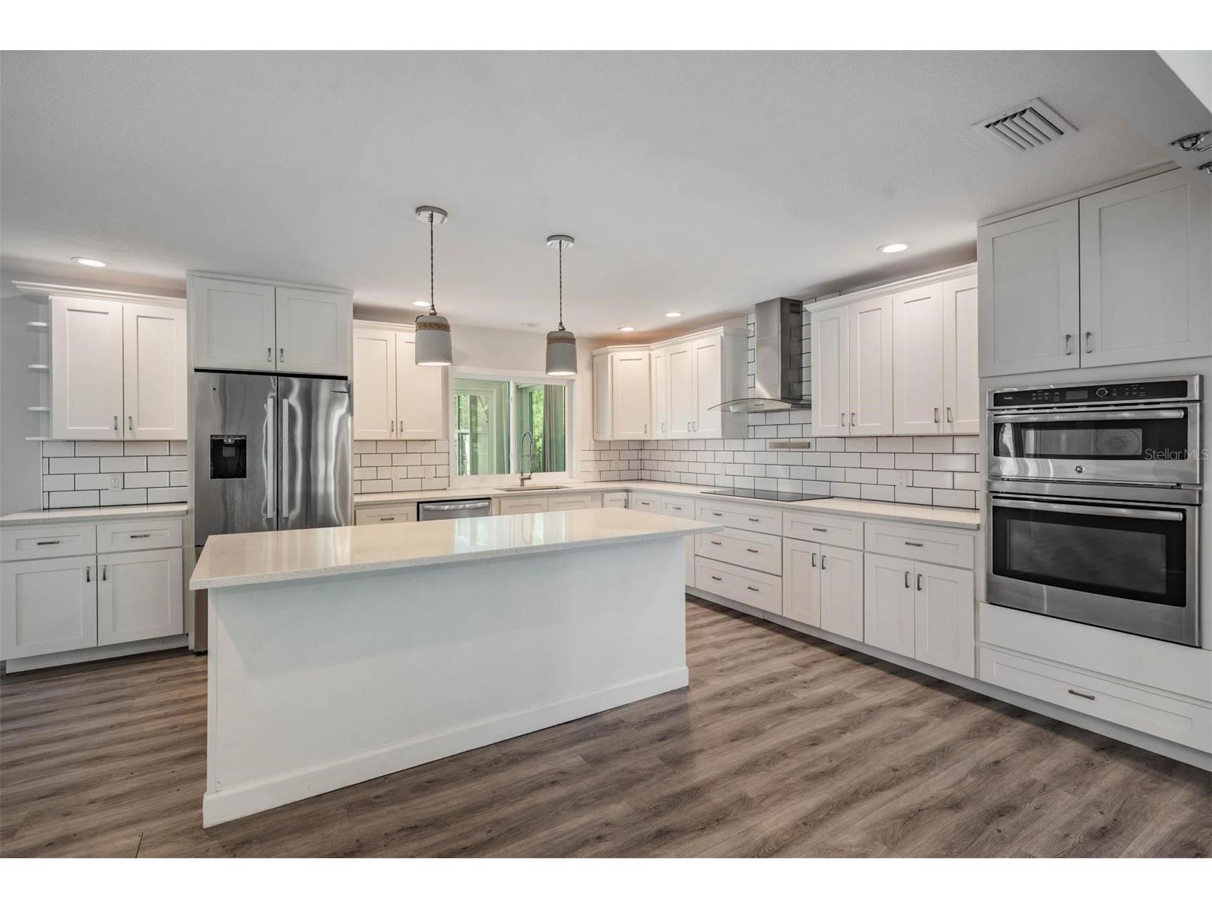 3304 Moran Road Tampa FL 33618 TB8502418 image11