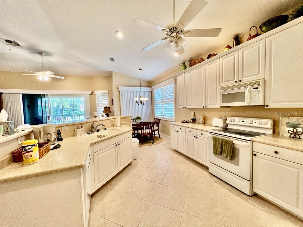 3304 Sunset Key Circle #D Punta Gorda FL 33955 C7514007 image10