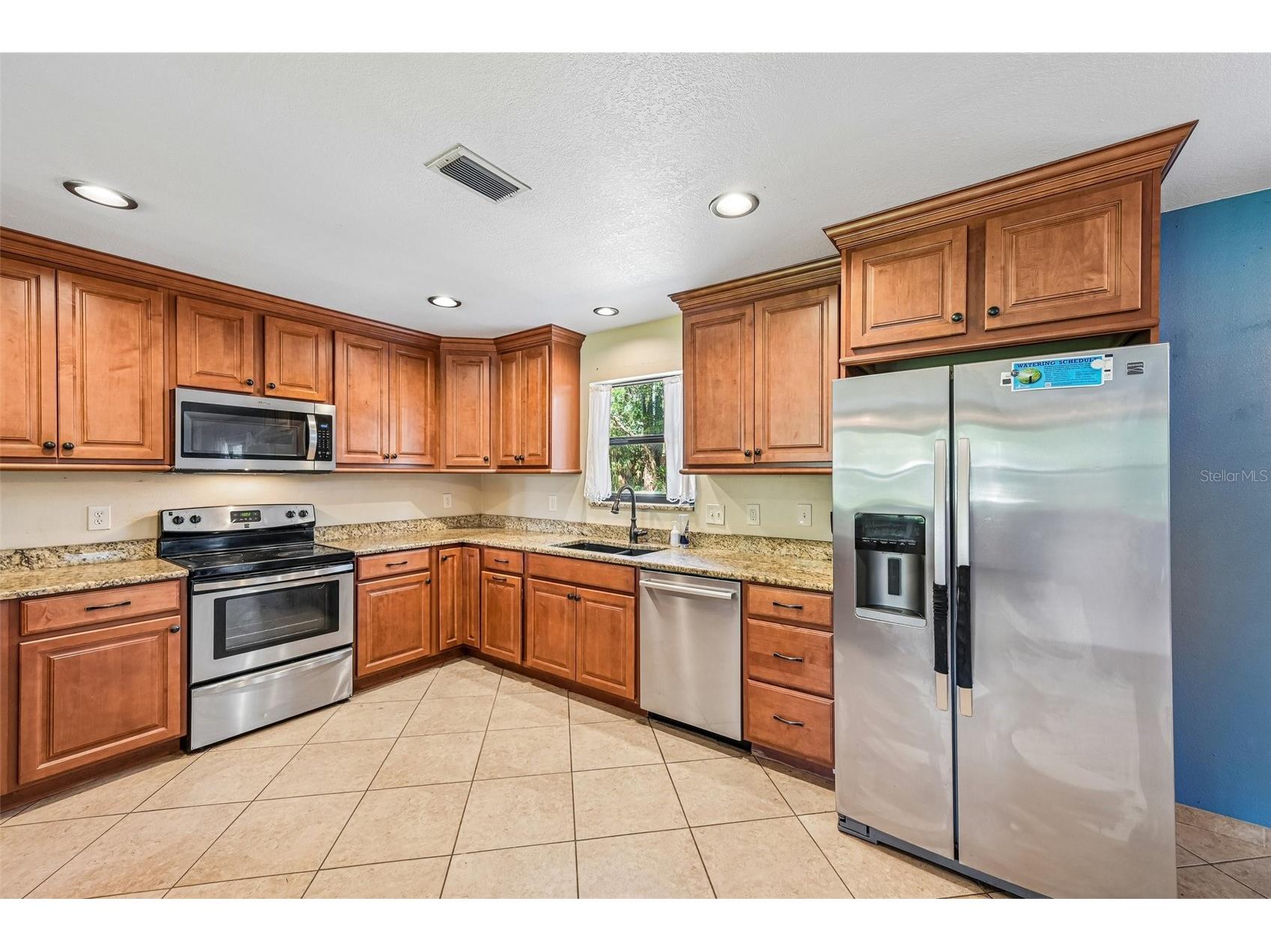 3304 Swaan Lane Sarasota FL 34235 A4696227 image11
