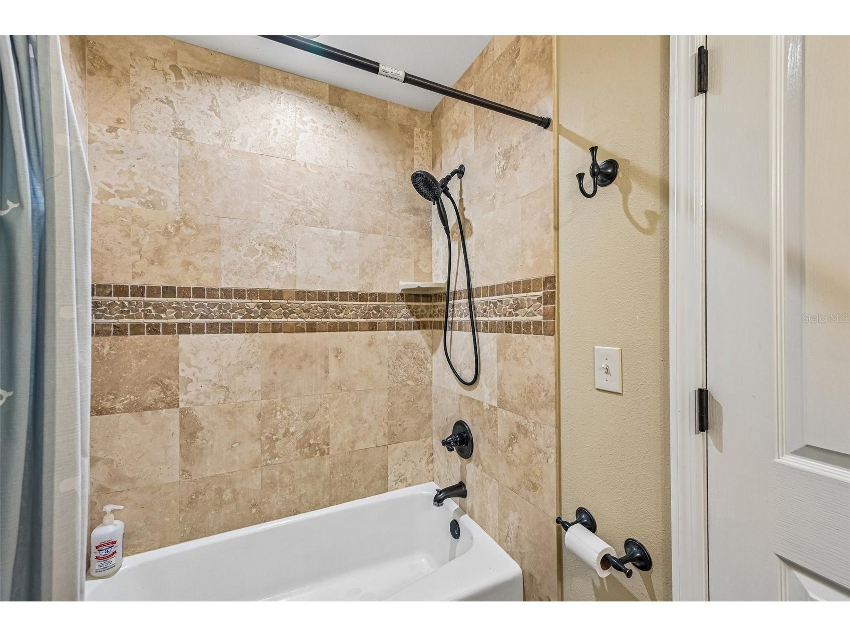 3304 Swaan Lane Sarasota FL 34235 A4696227 image18