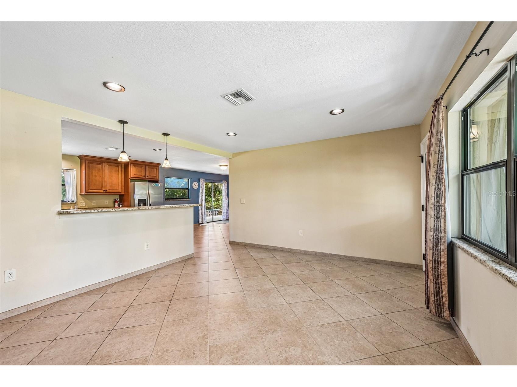 3304 Swaan Lane Sarasota FL 34235 A4696227 image9