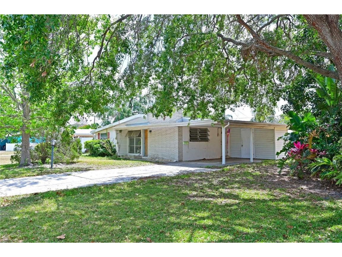 3305 20th Avenue W Bradenton FL 34205 A4566346 image1
