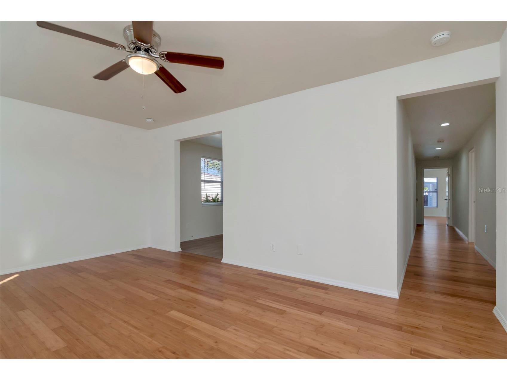 3305 56th Avenue N Saint Petersburg FL 33714 TB8479821 image17