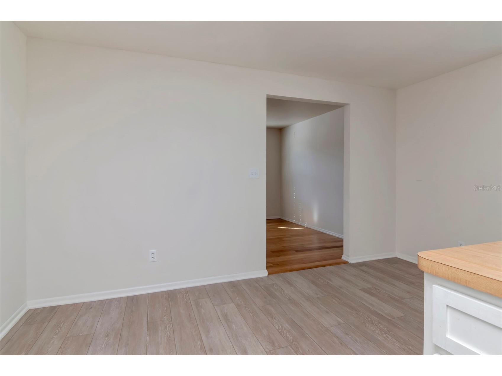 3305 56th Avenue N Saint Petersburg FL 33714 TB8479821 image28