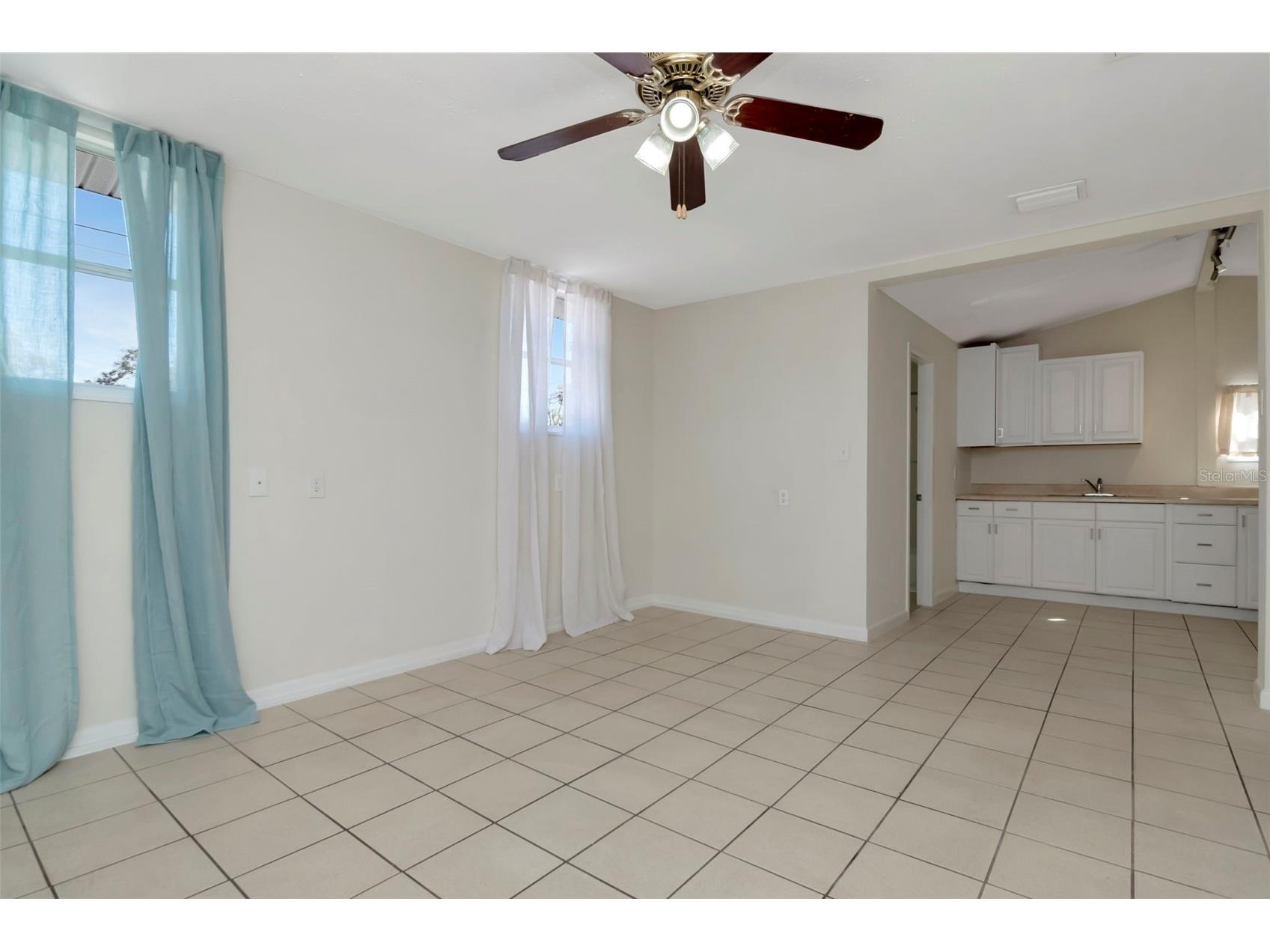 3305 56th Avenue N Saint Petersburg FL 33714 TB8479821 image51