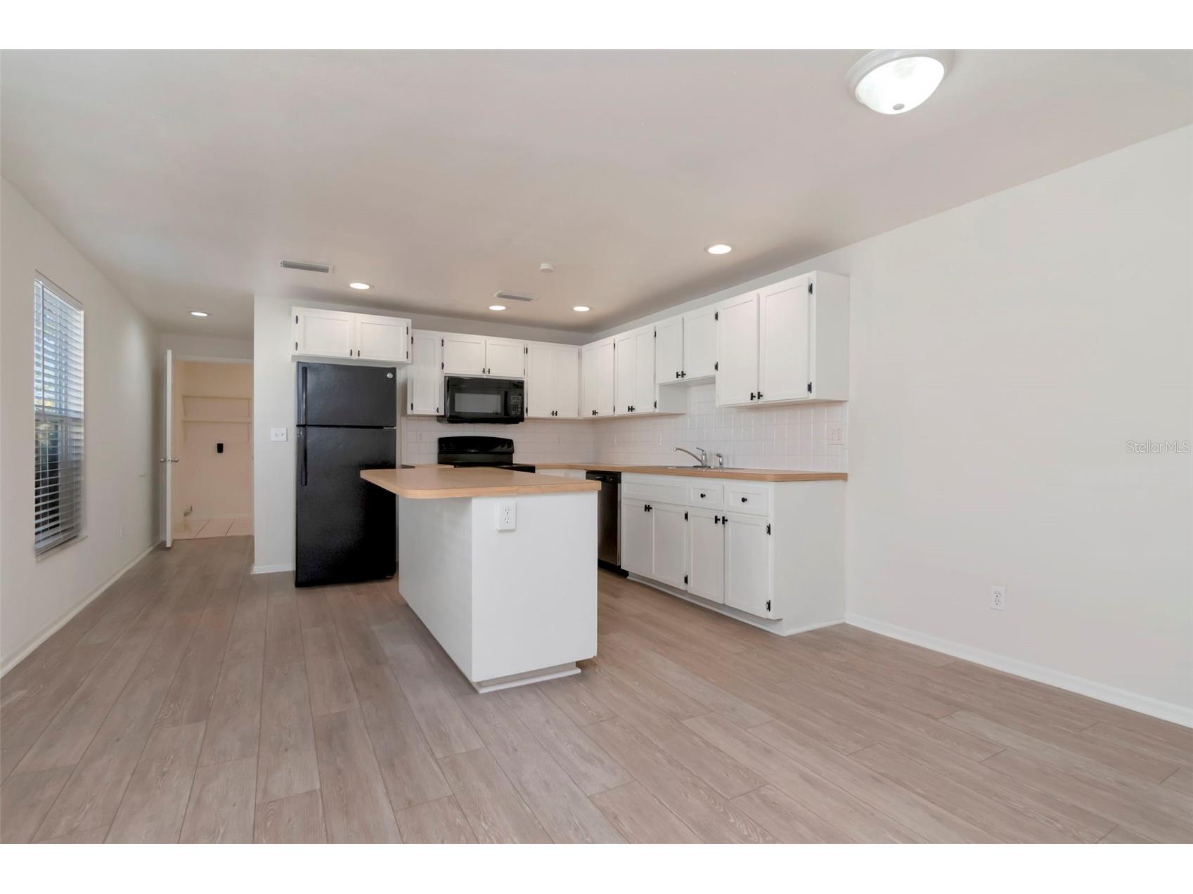 3305 56th Avenue N Saint Petersburg FL 33714 TB8479821 image9