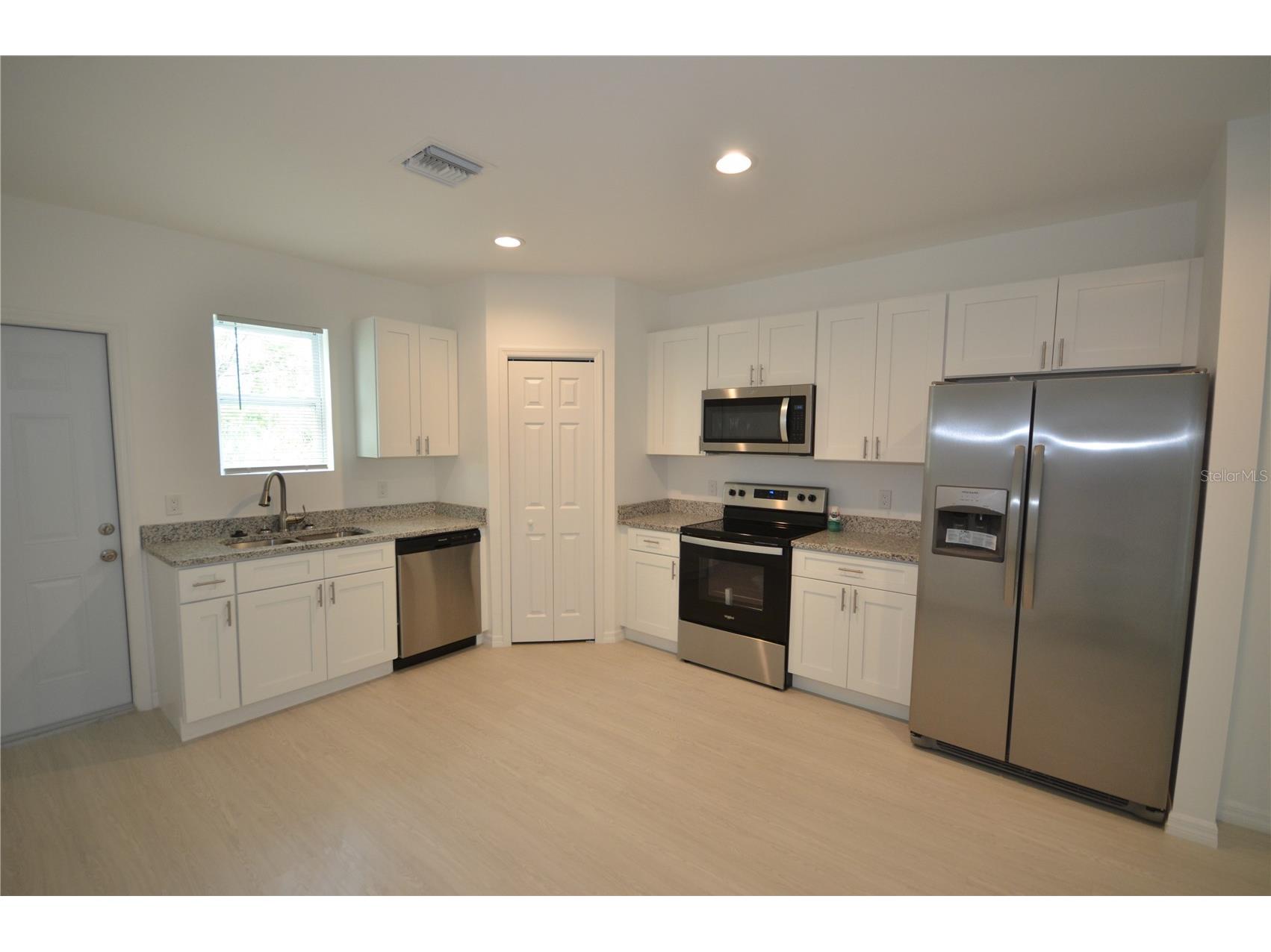 3305 Bassie Court Fort Myers FL 33916 O6405459 image7