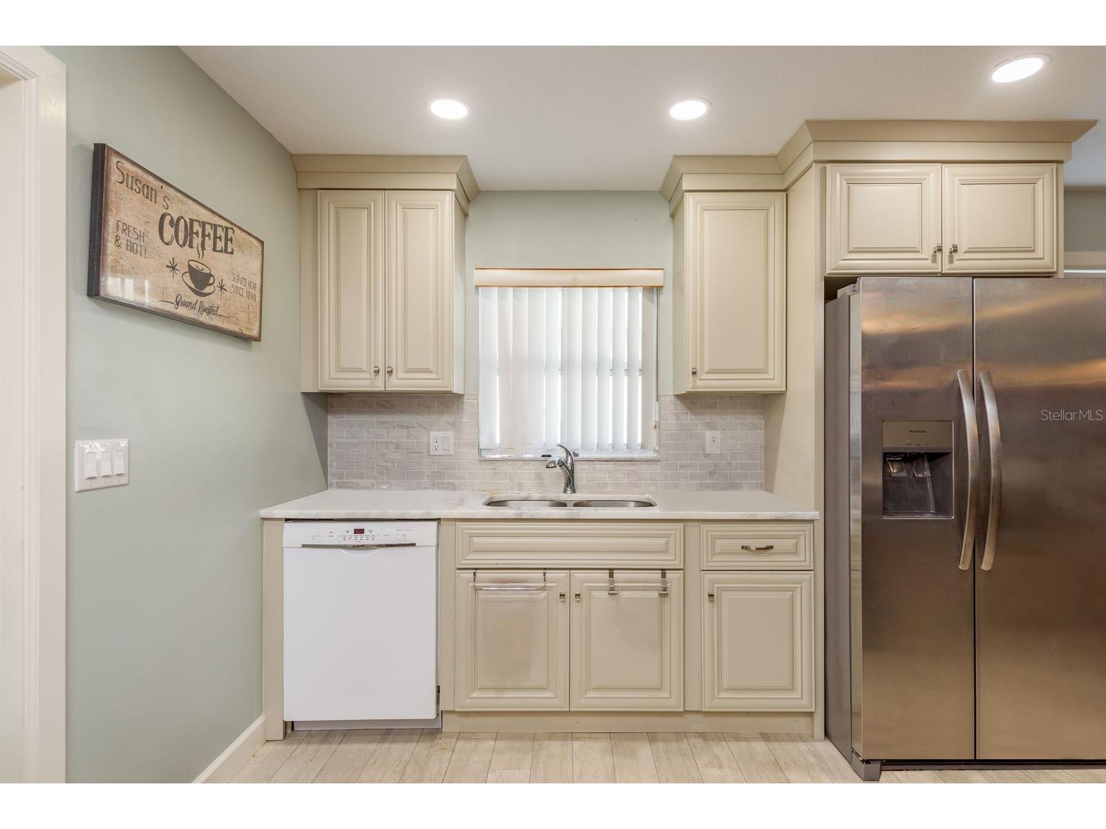 3305 Gorse Court Palm Harbor FL 34684 TB8485555 image6