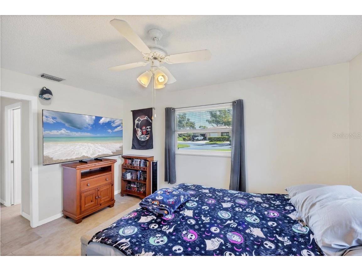 3305 Vivienda Boulevard Bradenton FL 34207 D6142819 image26