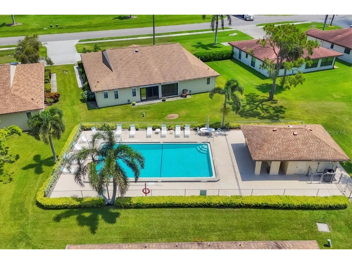 3305 Vivienda Boulevard Bradenton FL 34207 D6142819 image42