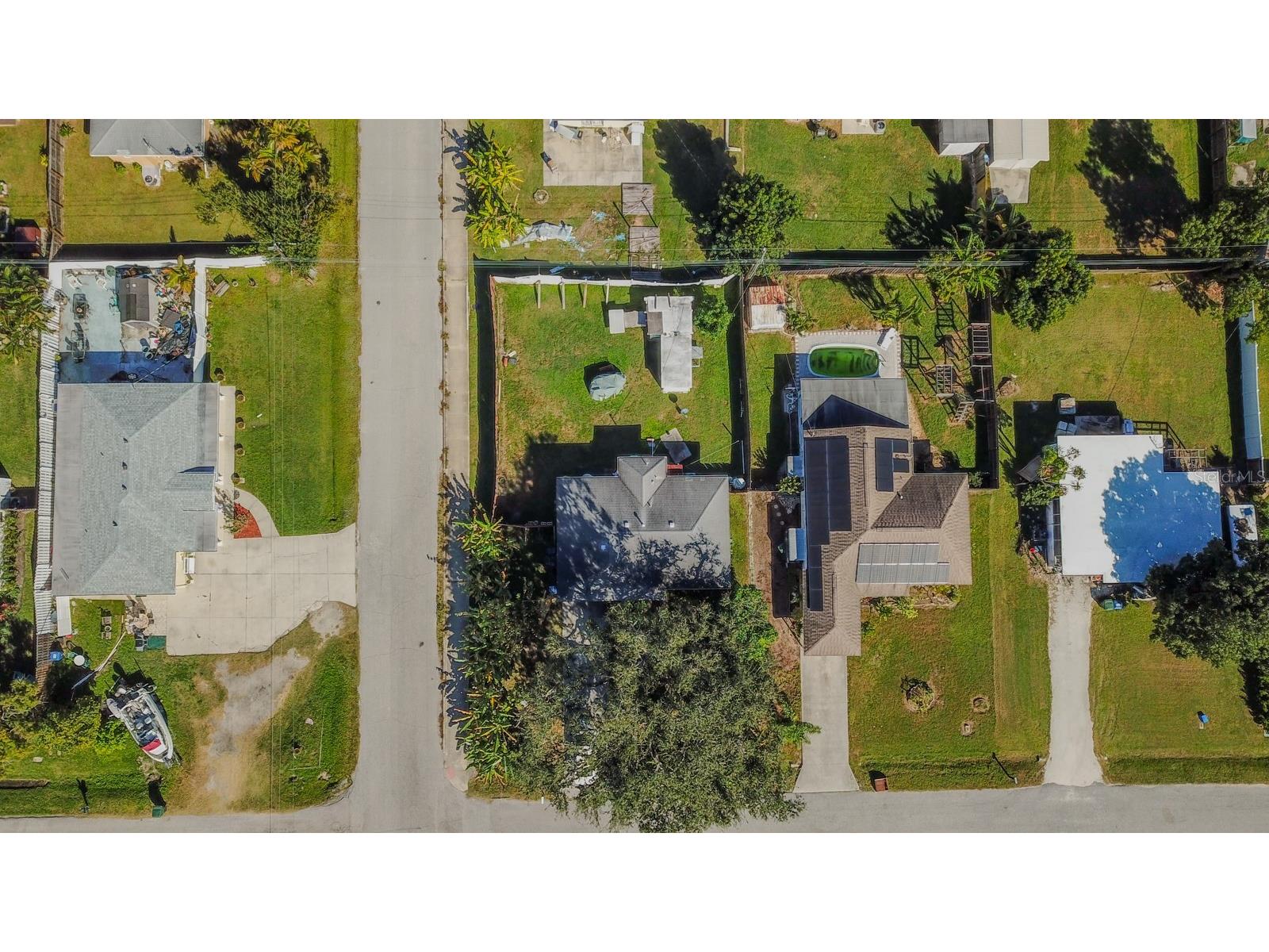 3305 Williamsburg Street Sarasota FL 34231 A4669294 image8