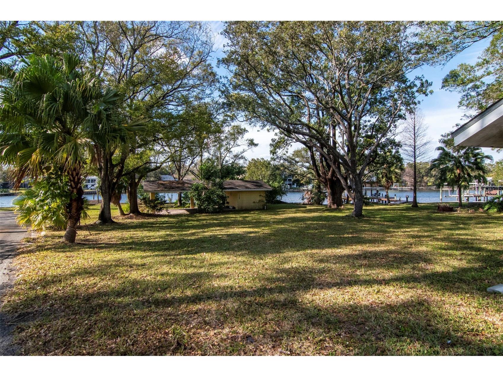 3306 N Perry Avenue Tampa FL 33603 TB8467683 image45
