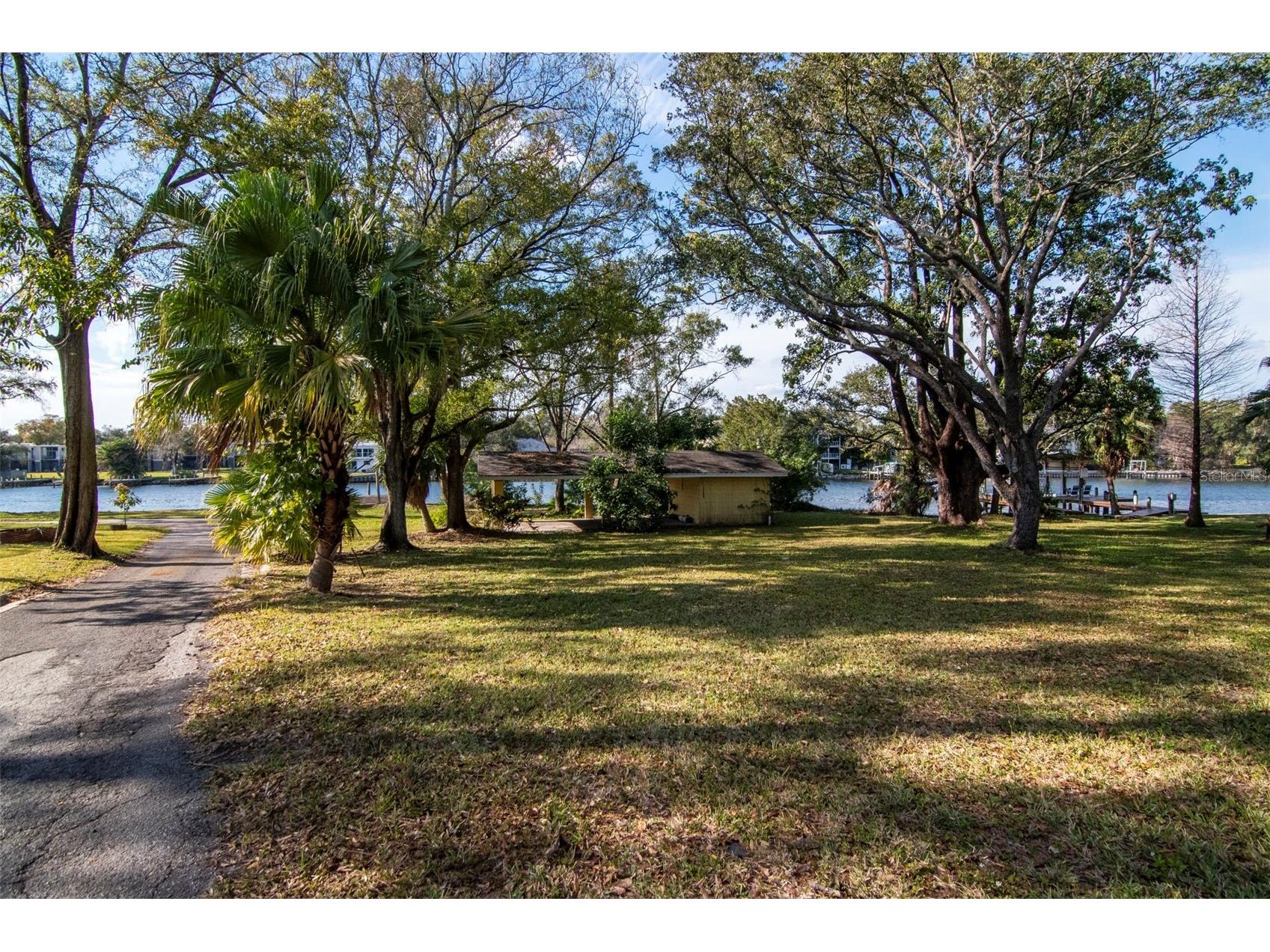 3306 N Perry Avenue Tampa FL 33603 TB8467683 image46