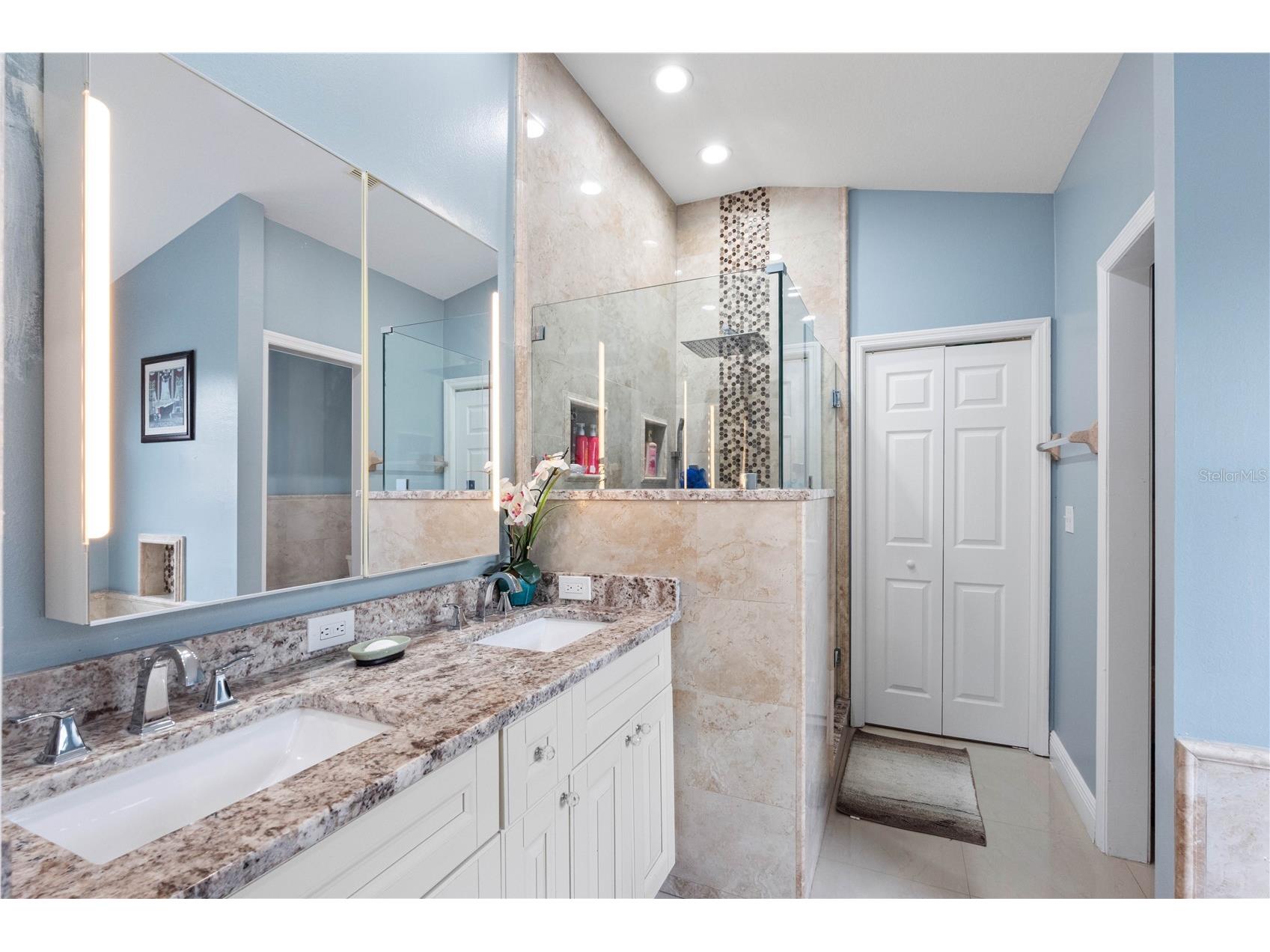 3306 Pin Oak Lane Tampa FL 33618 TB8525559 image28