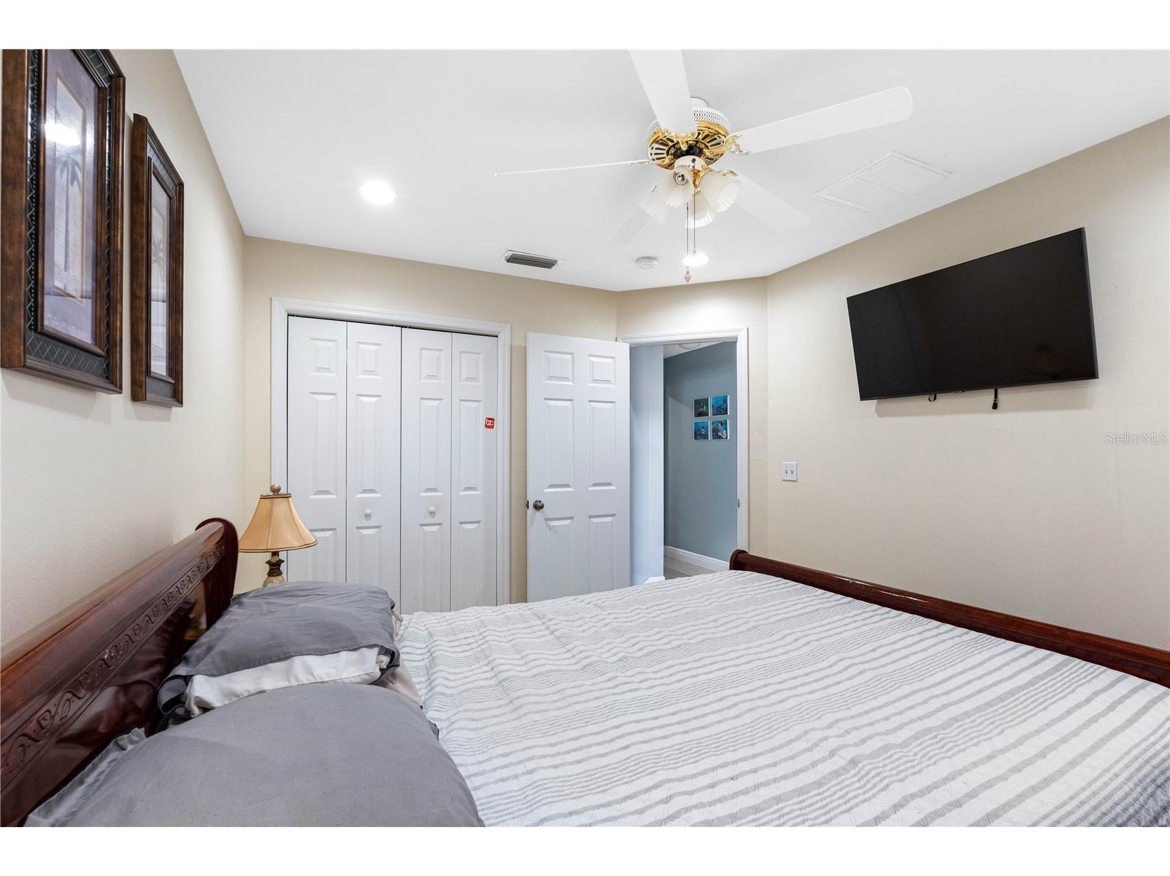 3306 Pin Oak Lane Tampa FL 33618 TB8525559 image33
