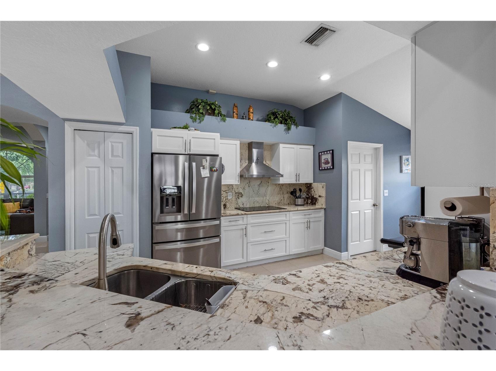 3306 Pin Oak Lane Tampa FL 33618 TB8525559 image48