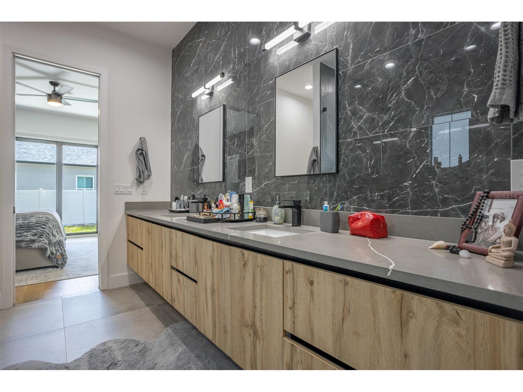 3306 W Van Buren Drive Tampa FL 33611 TB8513459 image19