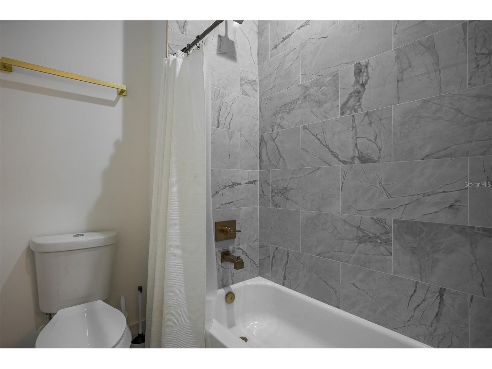 3306 W Van Buren Drive Tampa FL 33611 TB8513459 image26