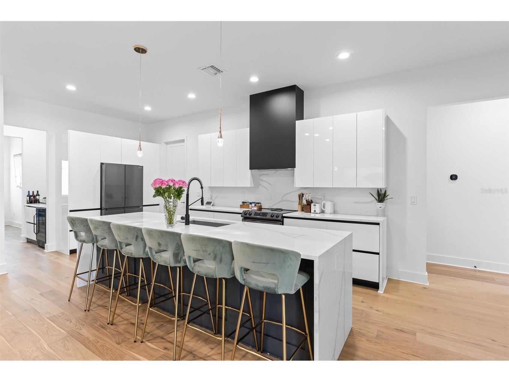 3306 W Van Buren Drive Tampa FL 33611 TB8513459 image6