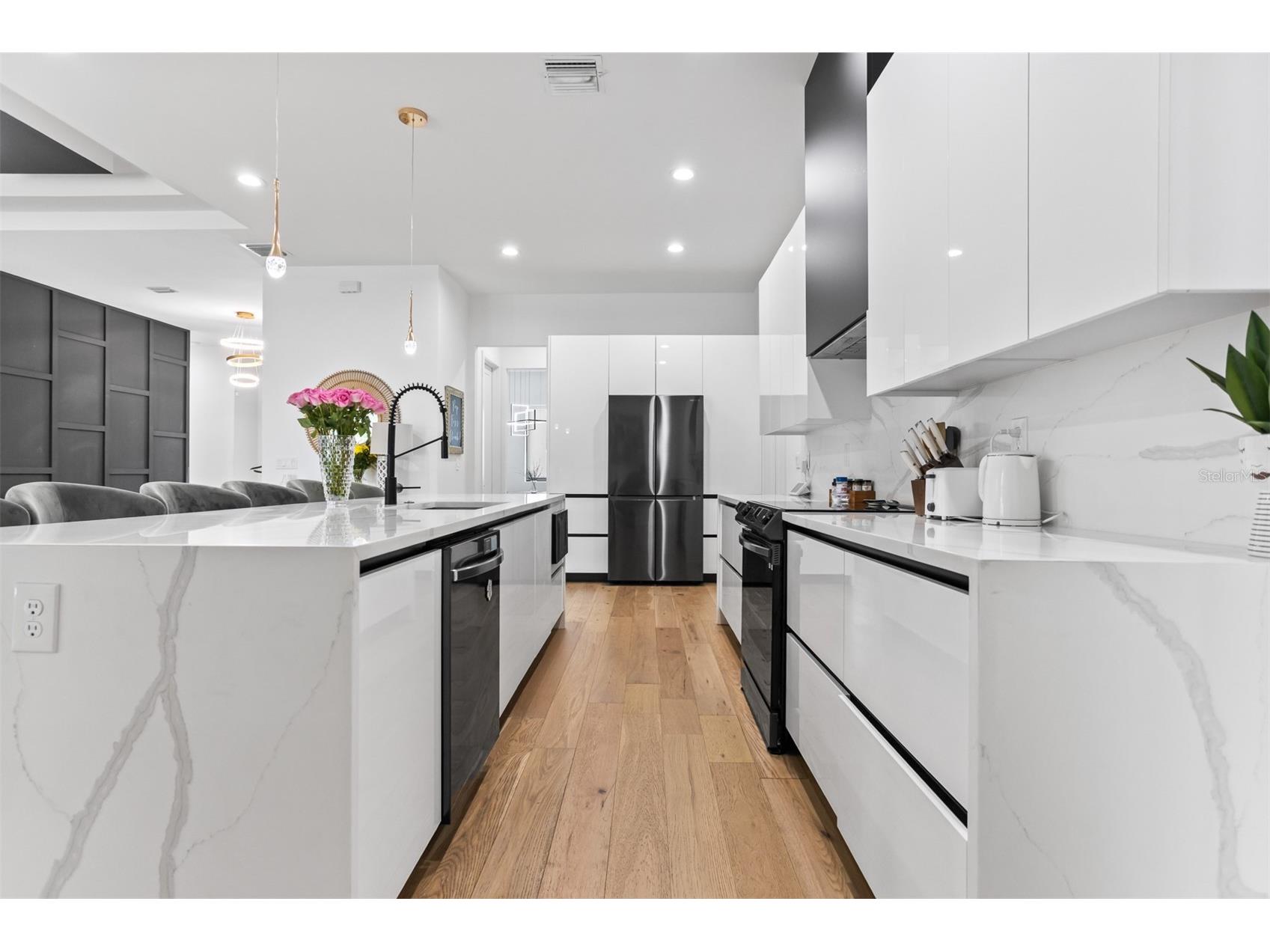 3306 W Van Buren Drive Tampa FL 33611 TB8513459 image8