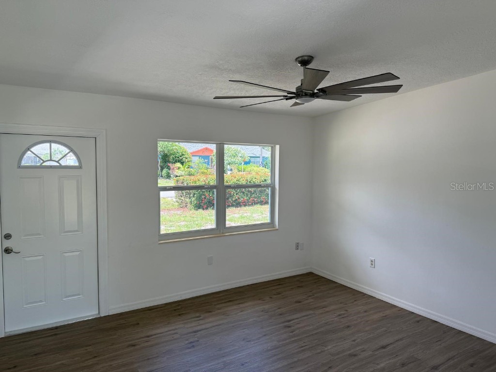 3307 36th Avenue W Bradenton FL 34205 A4658473 image4