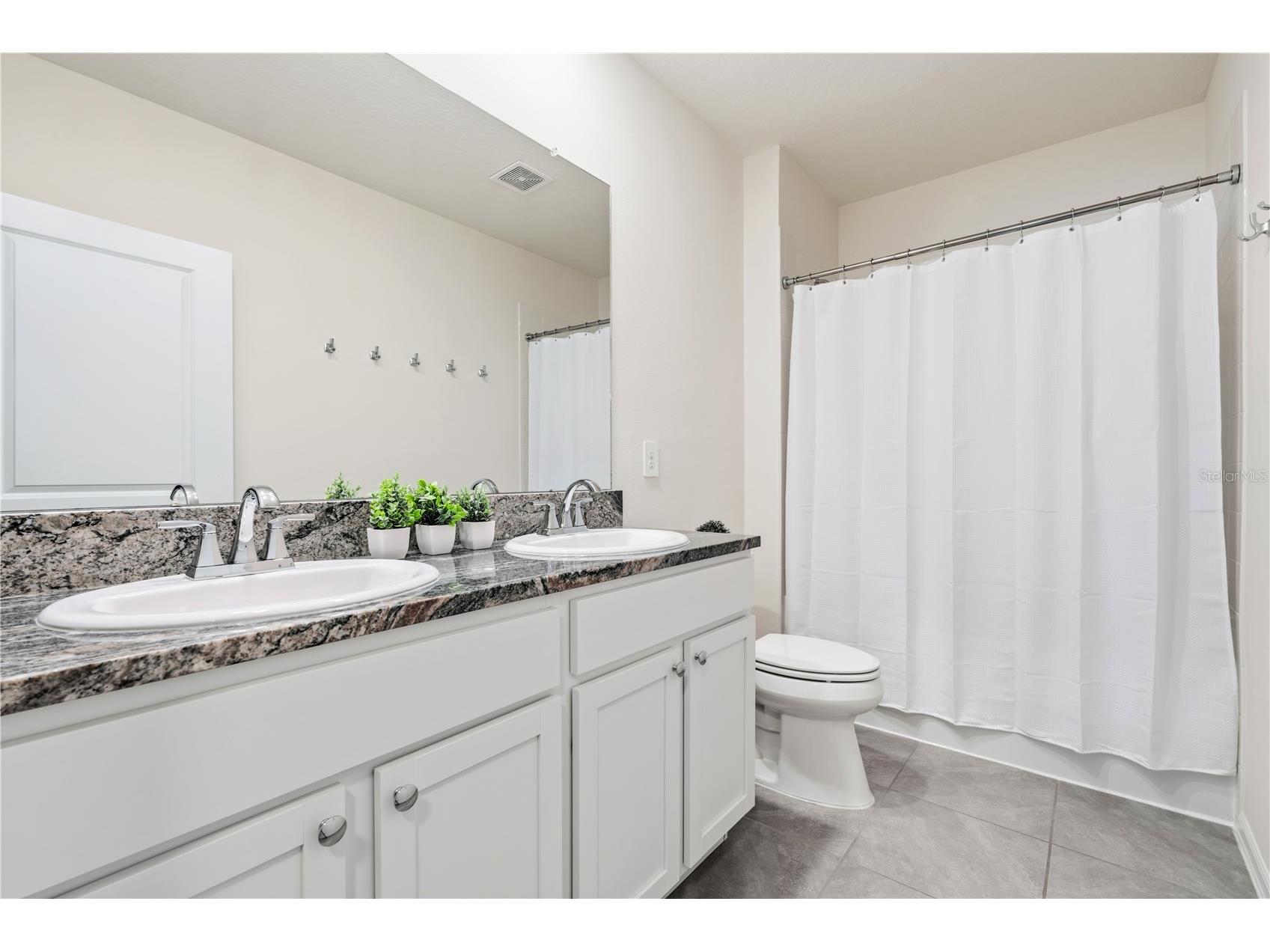 3307 Hilltop Circle Bradenton FL 34211 A4691811 image22