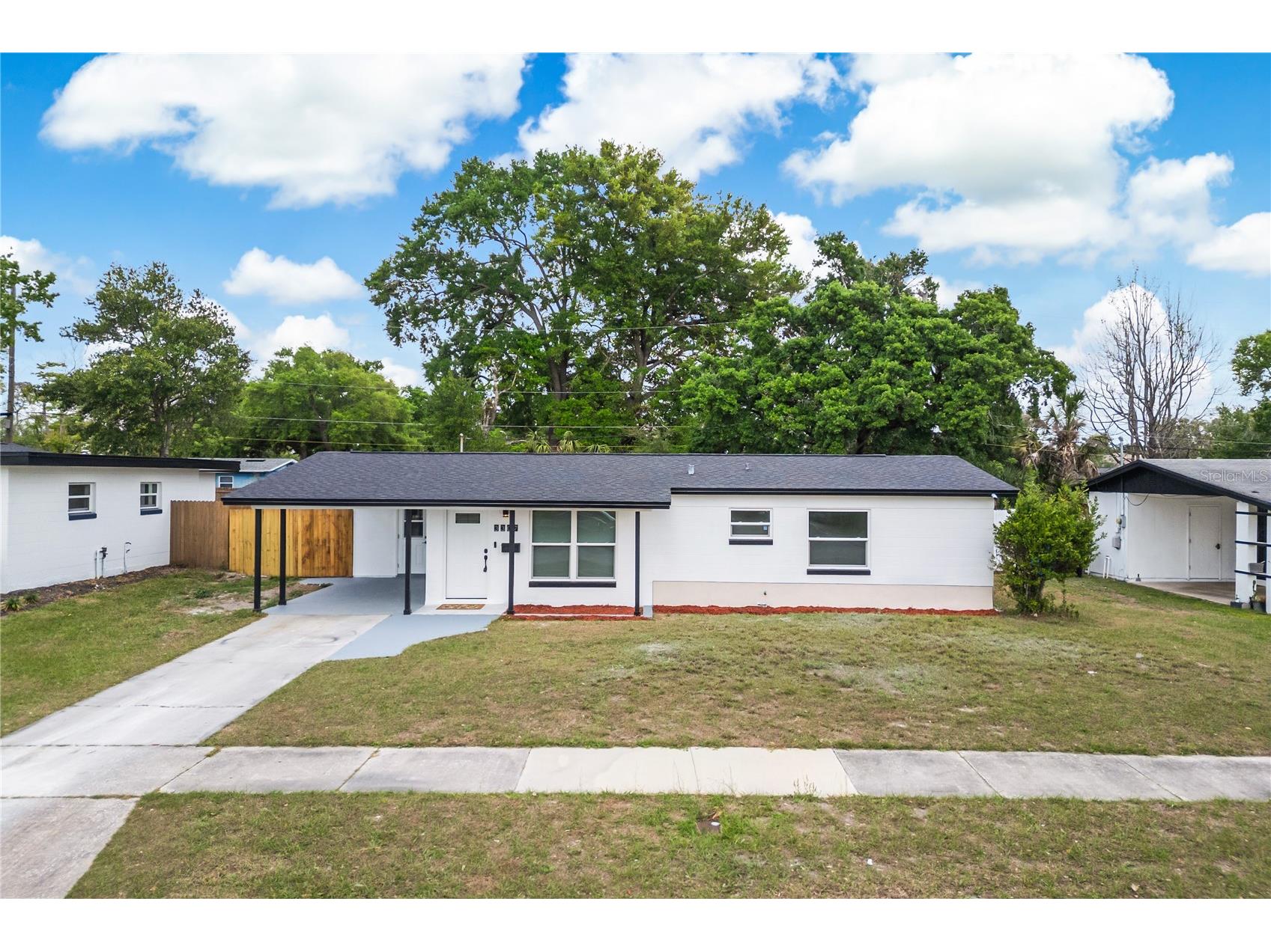 3307 Mahalia Place Orlando FL 32805 S5146635 image1