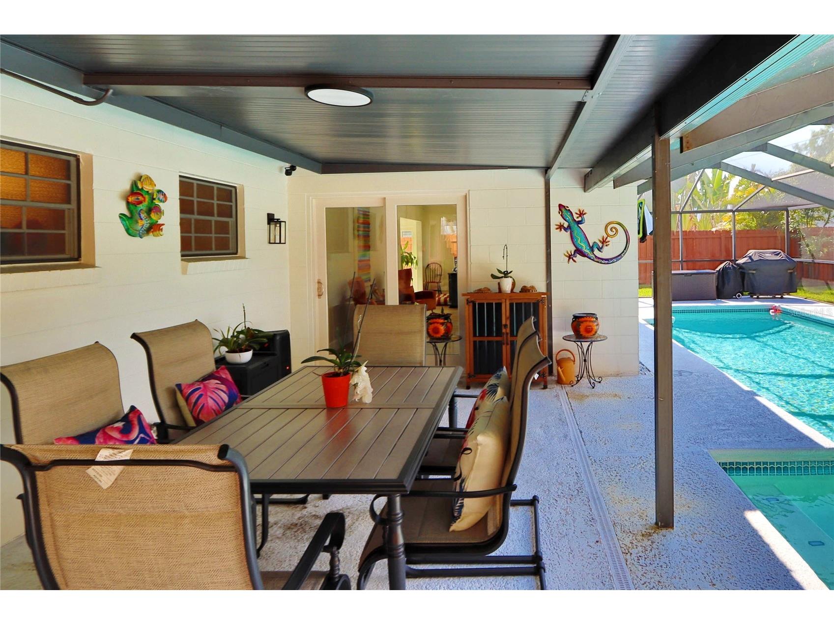 3307 Nakora Drive Tampa FL 33618 TB8511152 image41