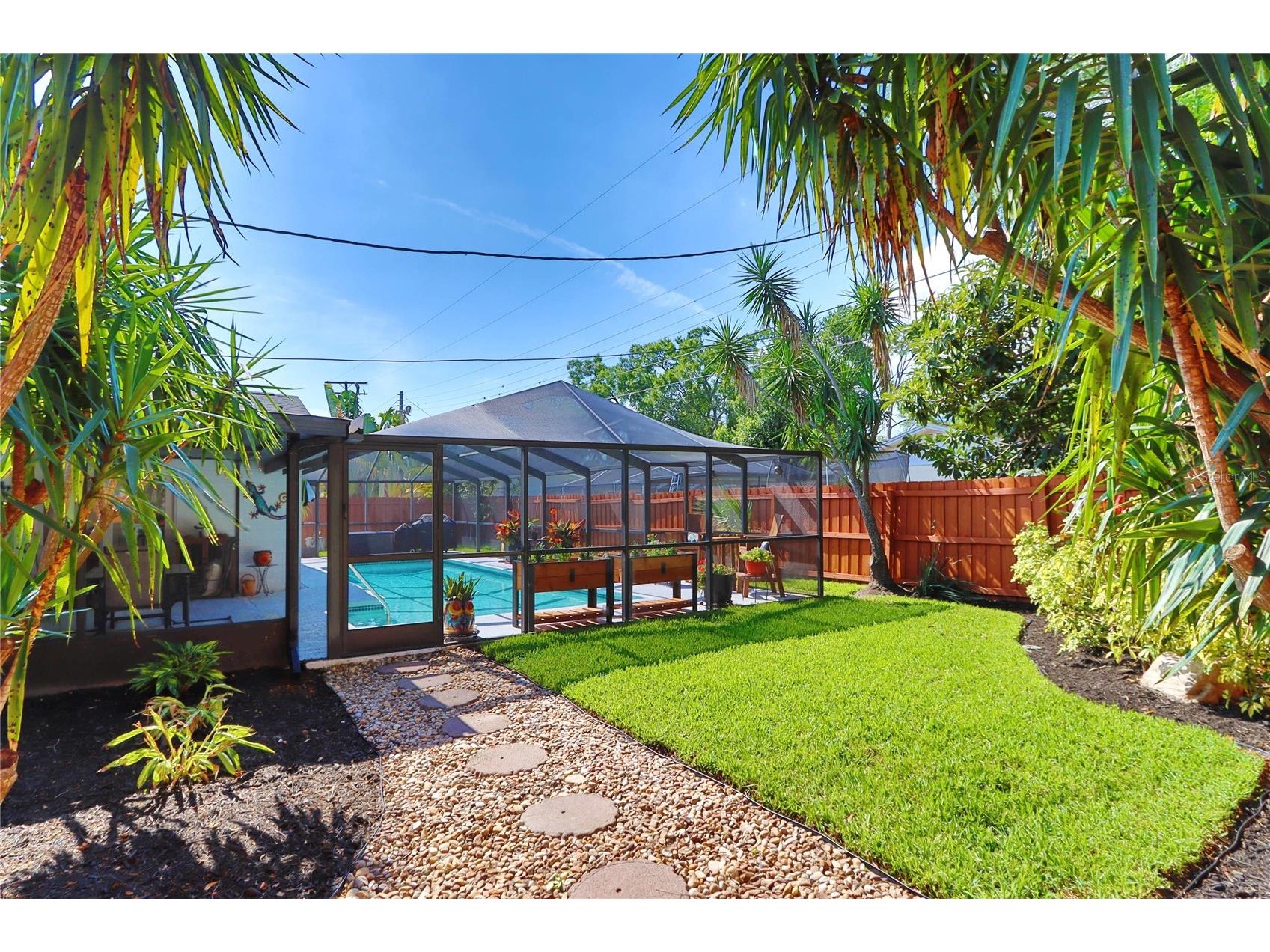 3307 Nakora Drive Tampa FL 33618 TB8511152 image44