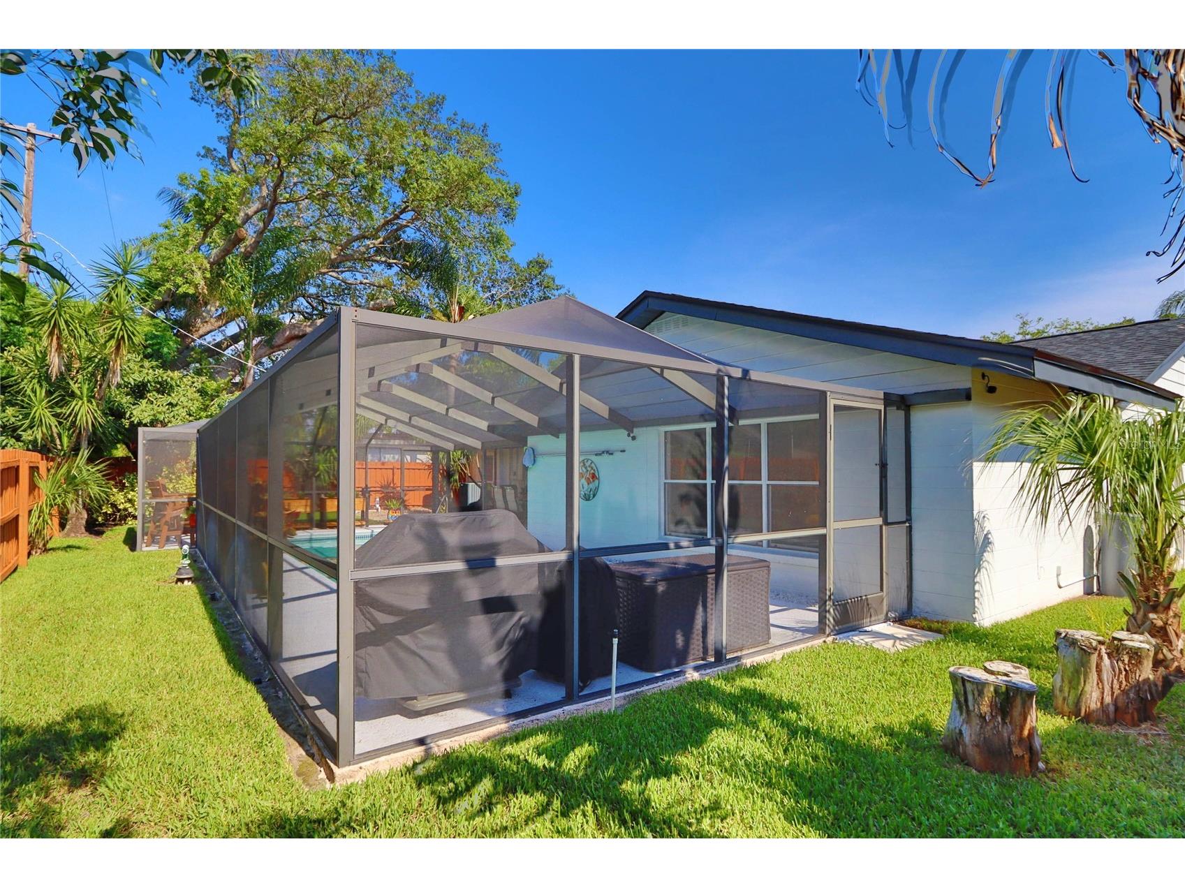 3307 Nakora Drive Tampa FL 33618 TB8511152 image45