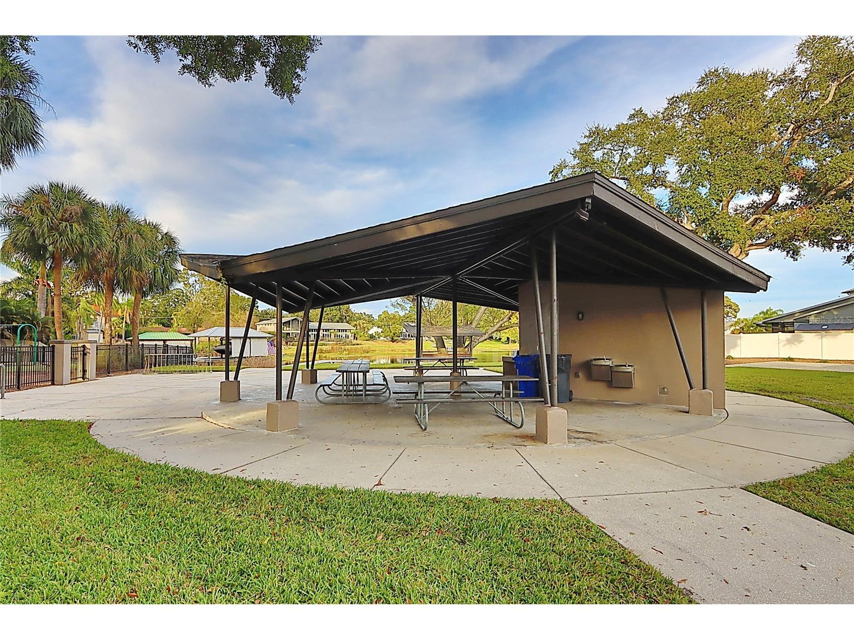 3307 Nakora Drive Tampa FL 33618 TB8511152 image53