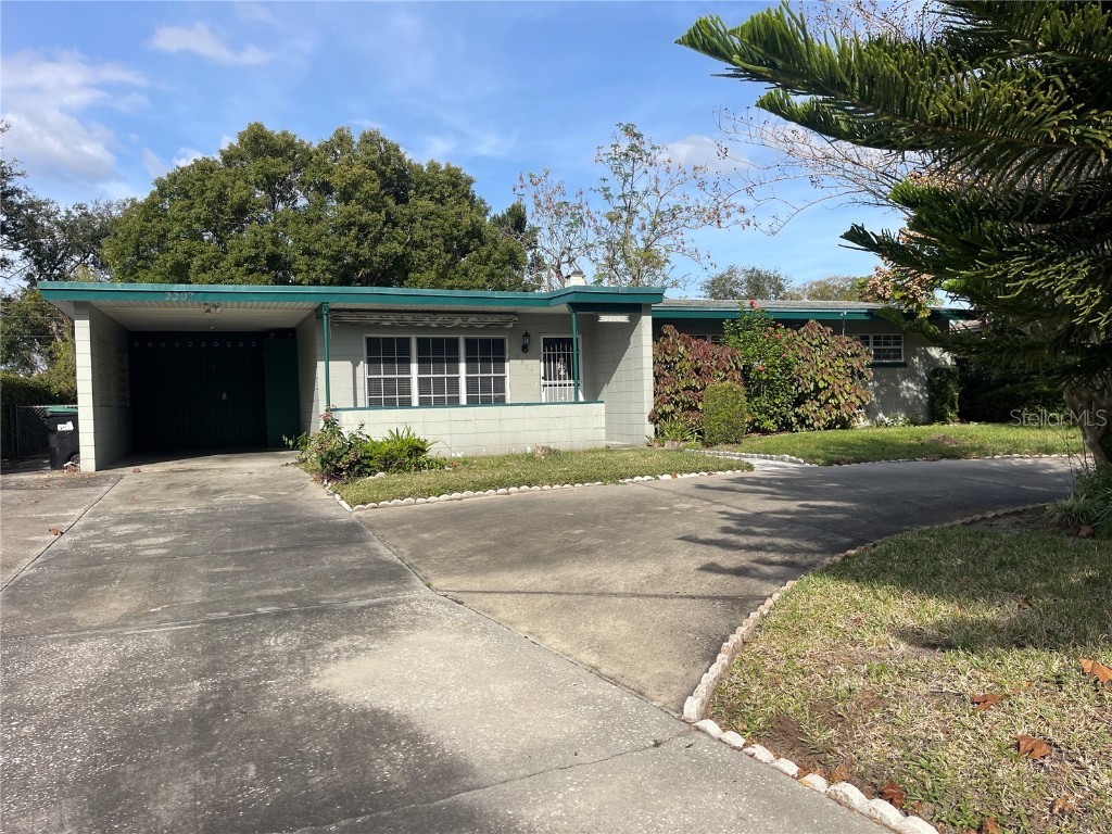 3307 Sutton Drive Orlando FL 32810 O6160128 image1