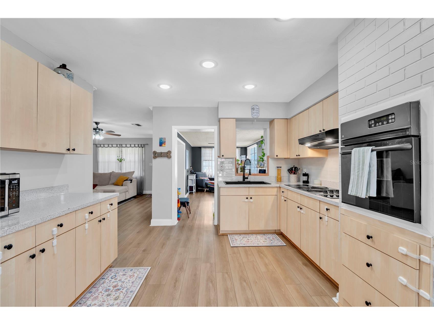 3307 W Braddock Street Tampa FL 33607 TB8484694 image10