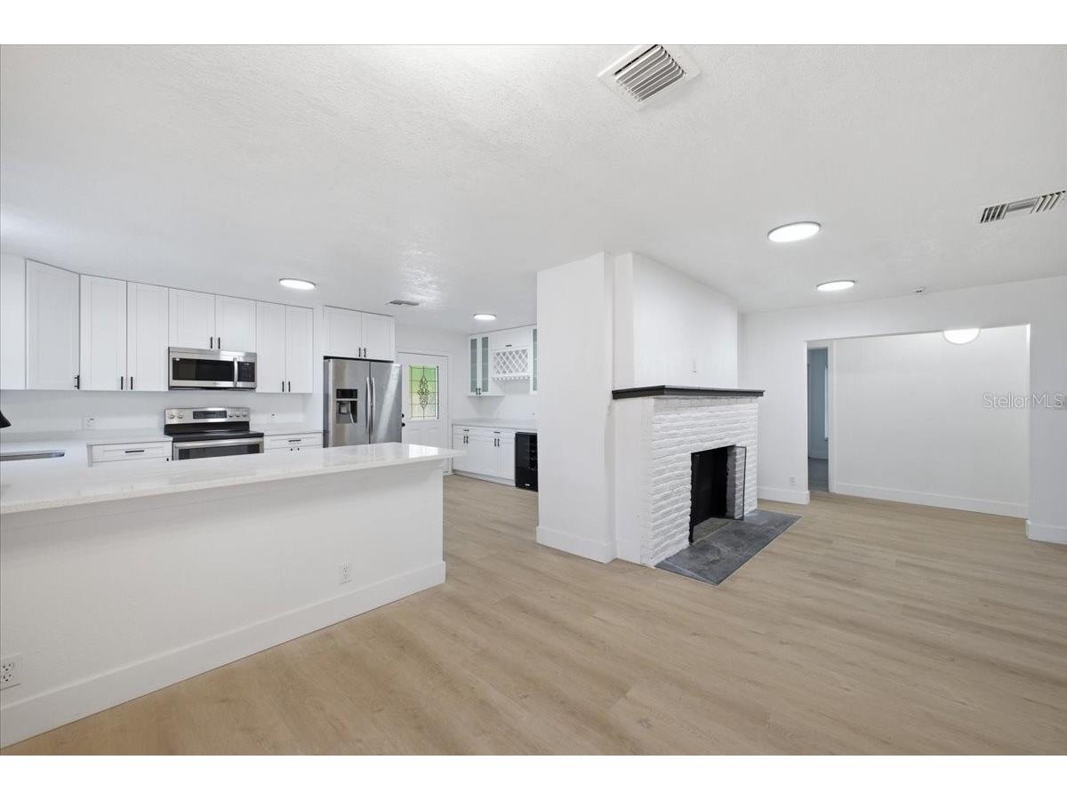 3308 3rd Avenue W Bradenton FL 34205 TB8511583 image10