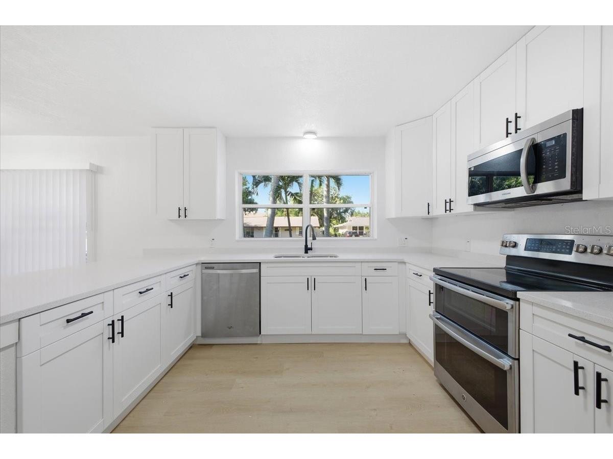 3308 3rd Avenue W Bradenton FL 34205 TB8511583 image12