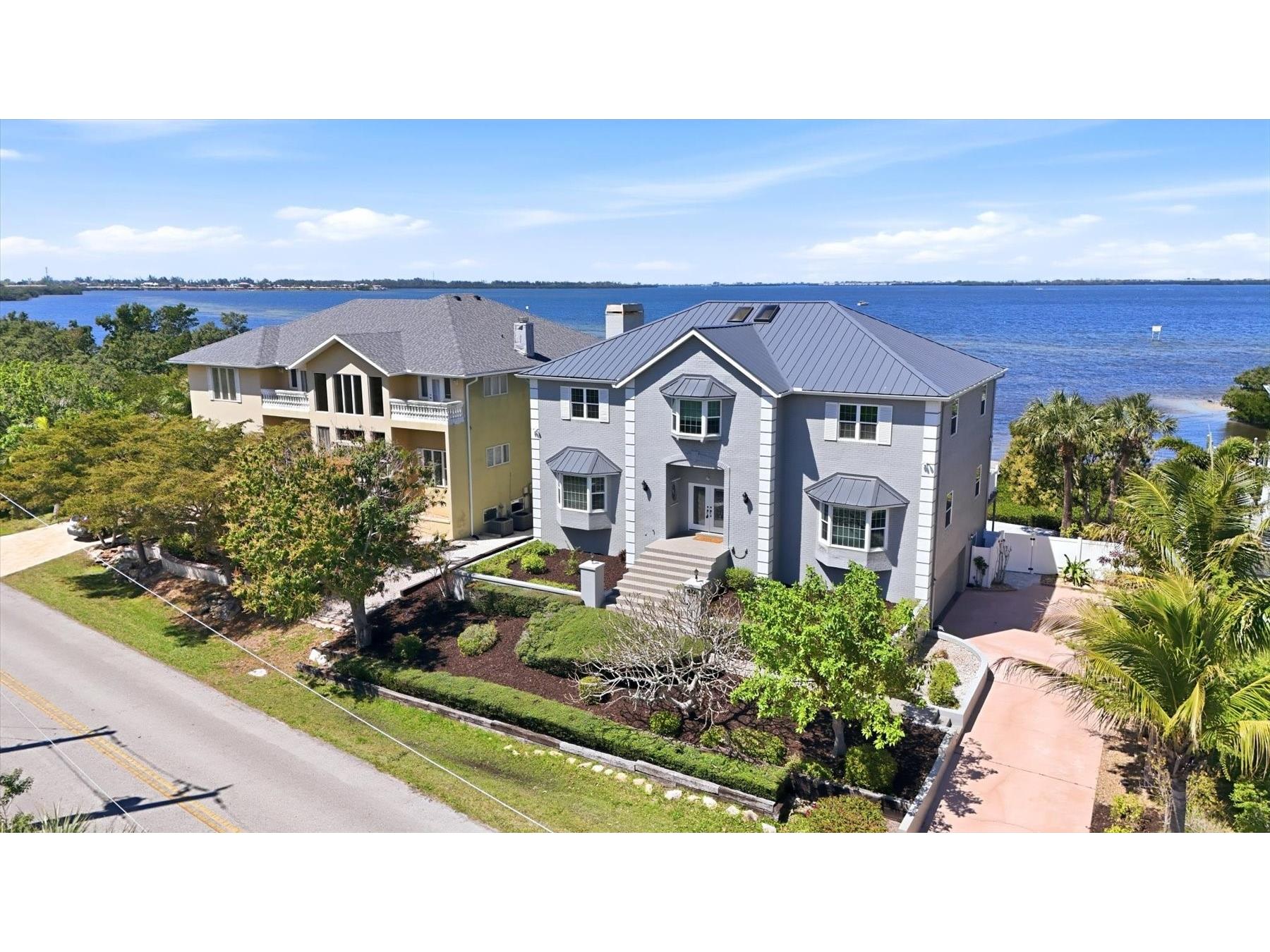 3308 Palma Sola Boulevard Bradenton FL 34209 - PALMA SOLA BAY A4687346 image1