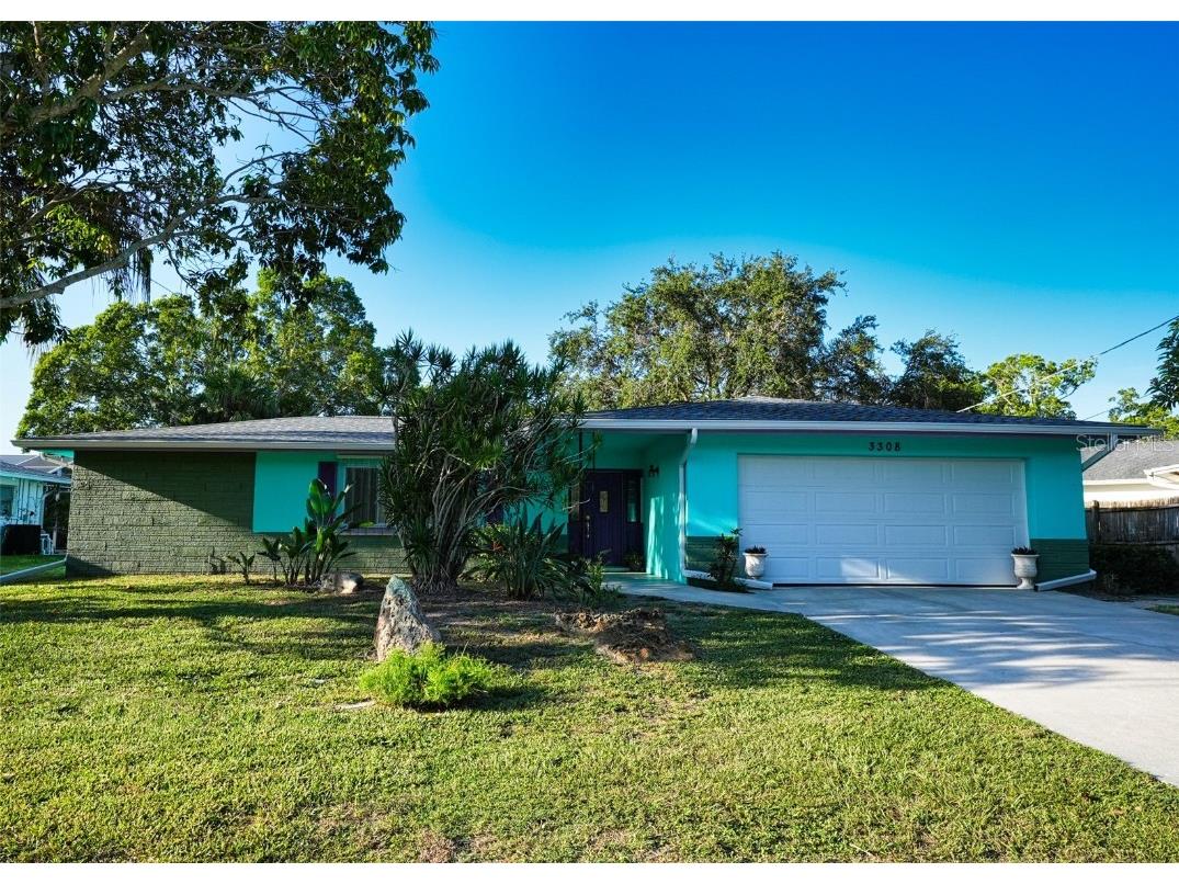 3308 Rowena Street Sarasota FL 34231 - LAKE IRENE A4576449 image1