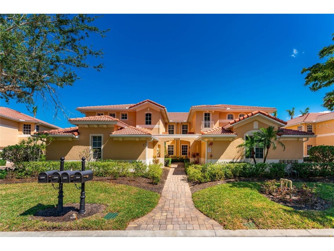 3308 Sunset Key Cir #B Punta Gorda FL 33955 C7471813 image1