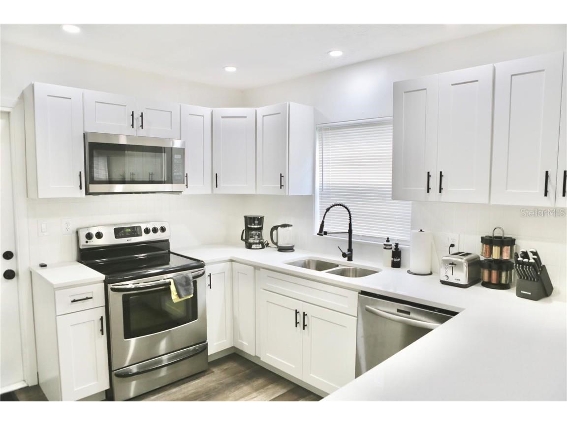 3308 SW 26th Way #B Gainesville FL 32608 GC535240 image5